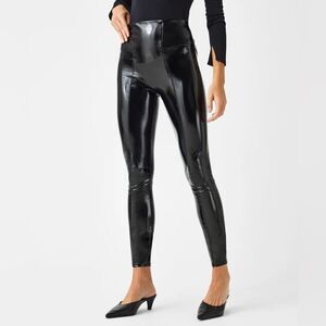 SPANXshape™ NWOT Faux Leather Patent Leggings - med